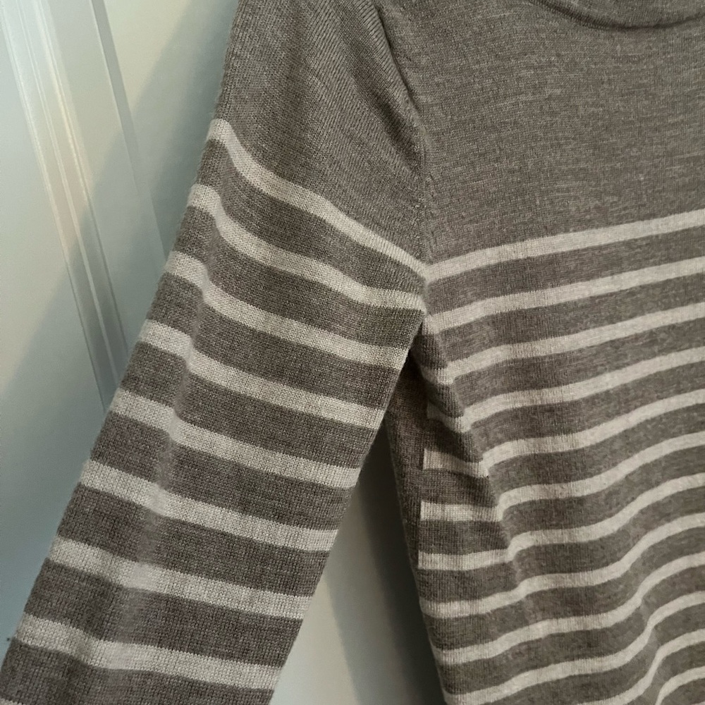 Perfect Sweater - Picture 2 of 5